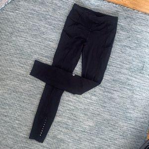 Lululemon leggings with pockets